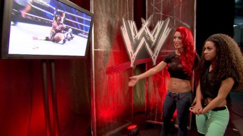 EvaMarieJoJoBackstageRAW